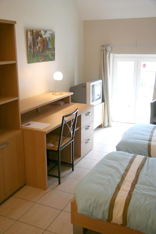 Hoeve Jadoul Gingelom Esterno foto
