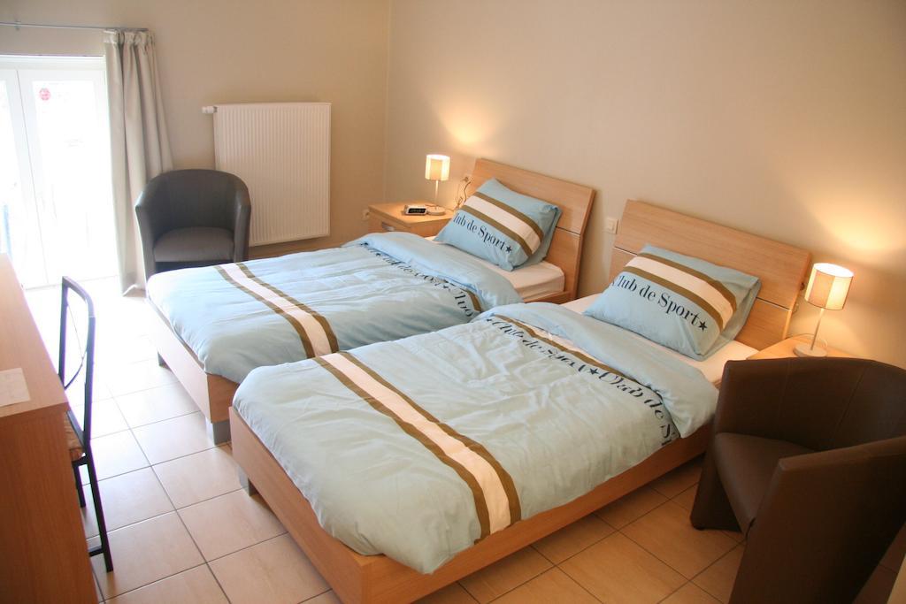 Hoeve Jadoul Gingelom Esterno foto